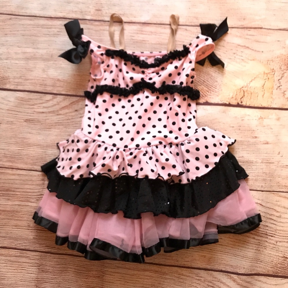 *FLAW* Weissmans Costumes | Child Small | Dance